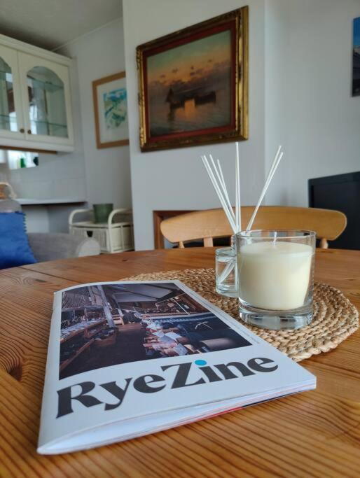 Stunning 1 Bedroom Apartment Over Looking River Rye Bagian luar foto